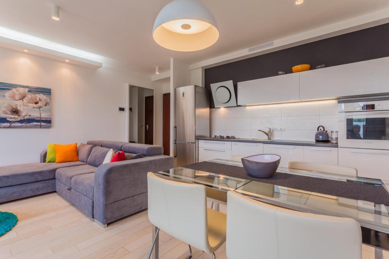 Apartman Laura Риека Экстерьер фото